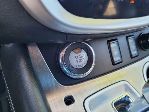 Used 2017 Nissan Murano SL w/ Cargo Package AWD/4WD image 16