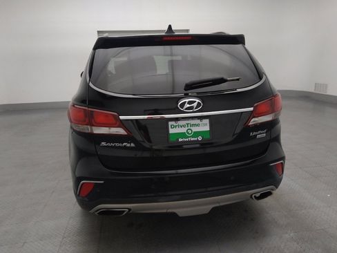 Used 2017 Hyundai Santa Fe Limited image 6