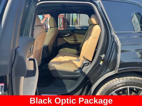 Used 2022 Audi Q7 3.0T Premium Plus AWD/4WD image 28