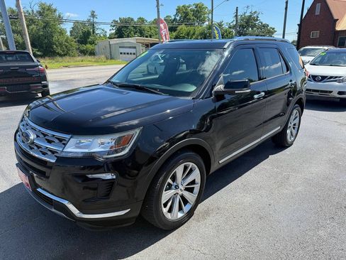 Used 2019 Ford Explorer Limited w/ Class III Trailer Tow Package AWD/4WD image 8
