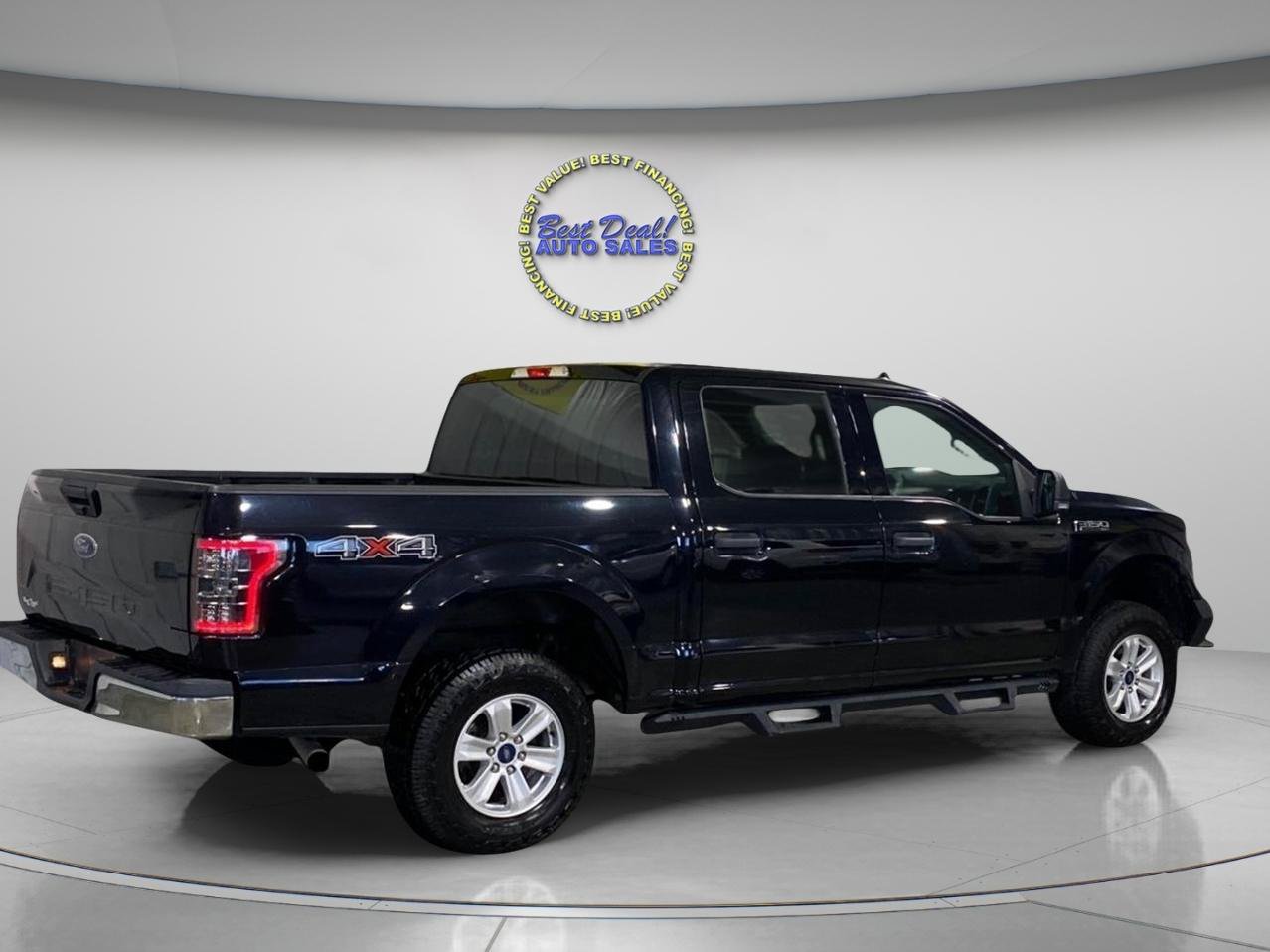 Used 2019 Ford F150 XLT w/ Equipment Group 301A Mid AWD/4WD image 5
