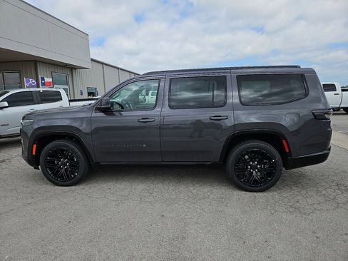 New 2026 Jeep Grand Wagoneer Limited AWD/4WD image 3