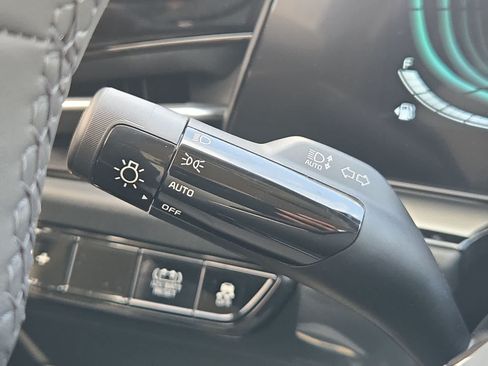 New 2026 Kia Niro EX FWD image 27