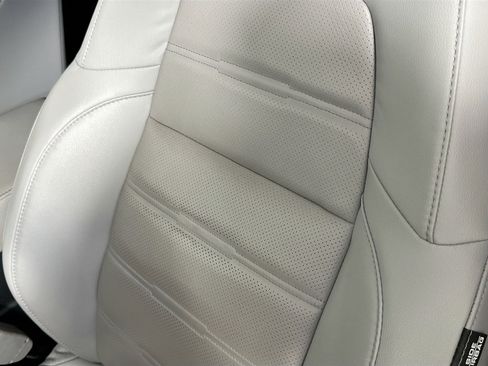 Used 2019 Honda CR-V Touring image 19