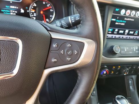 Used 2017 GMC Acadia Denali w/ Technology Package image 27