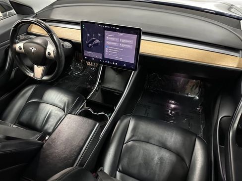 Used 2018 Tesla Model 3 Long Range RWD image 12