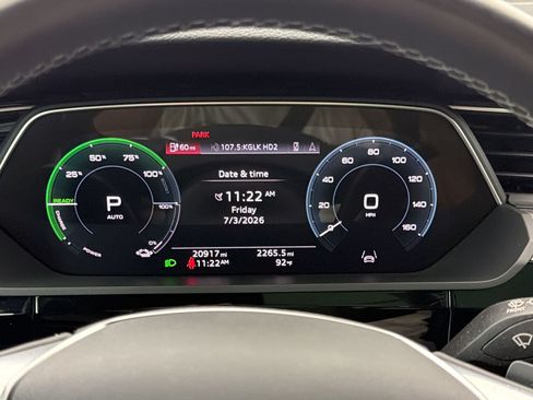 Certified 2024 Audi Q8 e-tron Premium Plus w/ Premium Plus Package AWD/4WD image 20