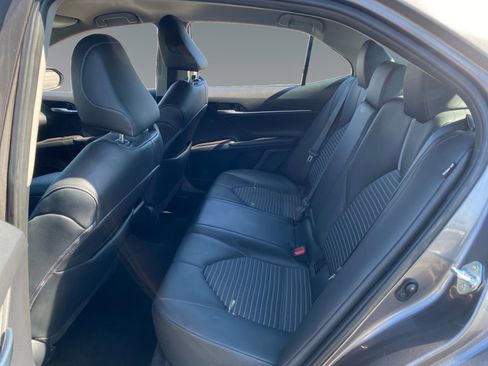 Used 2024 Toyota Camry SE image 13