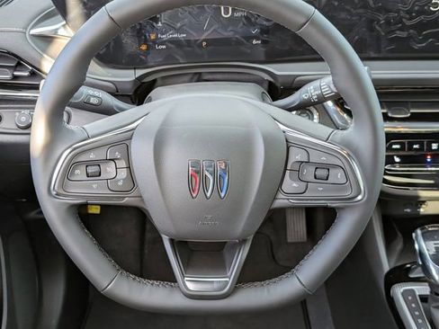 New 2026 Buick Envista Avenir image 10