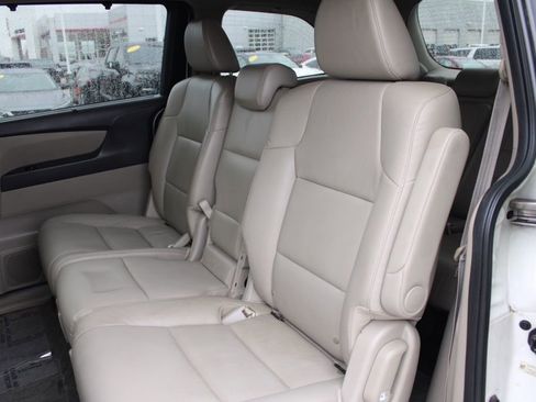 Used 2015 Honda Odyssey Touring image 25