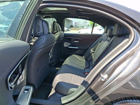 Certified 2026 Mercedes-Benz C 300 4MATIC Sedan image 10
