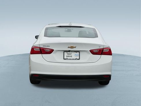 Used 2023 Chevrolet Malibu LT FWD image 7