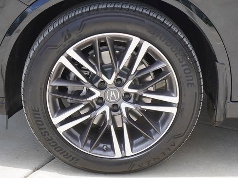 Used 2025 Acura MDX SH-AWD w/ Advance Package image 4