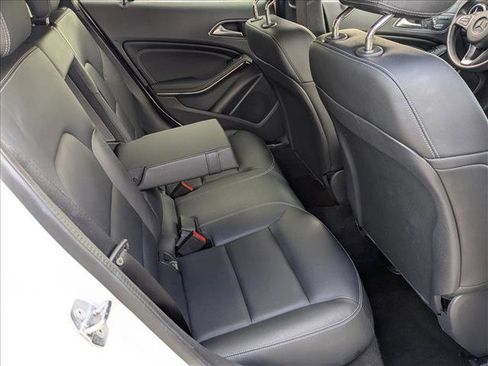 Used 2020 Mercedes-Benz GLA 250 image 19