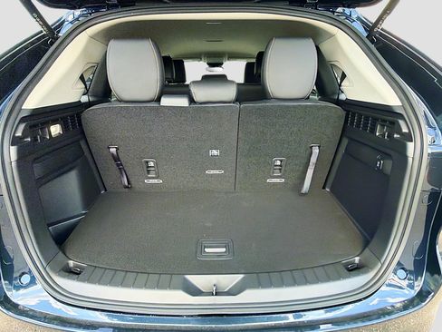 New 2026 MAZDA CX-90 3.3 Turbo w/ Select Package image 13