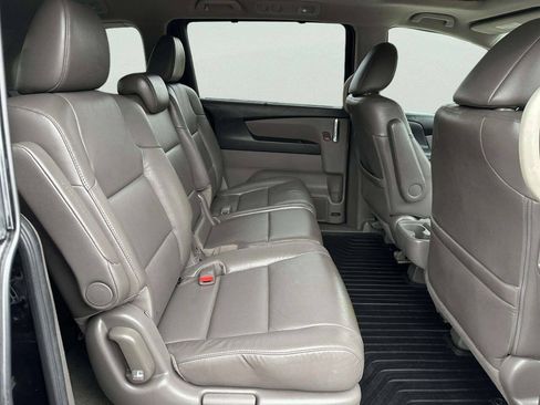 Used 2016 Honda Odyssey Touring Elite image 22