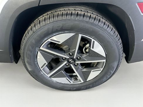 Used 2025 Hyundai Tucson SEL image 11