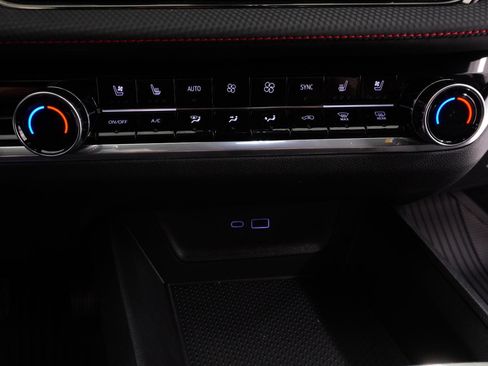 New 2026 Chevrolet Equinox RS w/ Convenience Package III image 27