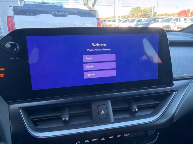 Used 2024 Lexus UX 250h AWD w/ Premium Package image 8