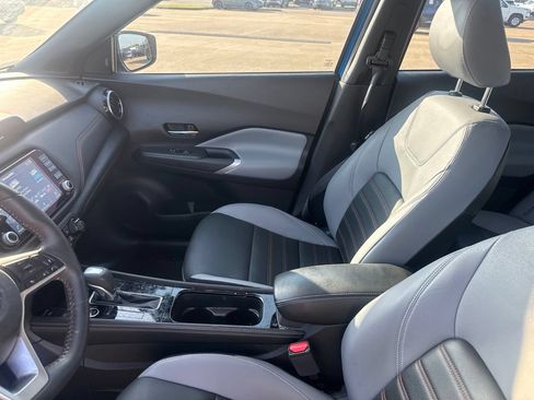 Used 2023 Nissan Kicks SR w/ SR Premium Package FWD image 37