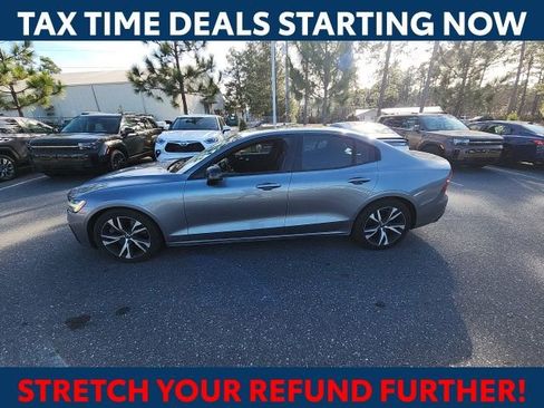 Used 2019 Volvo S60 T6 R-Design image 6