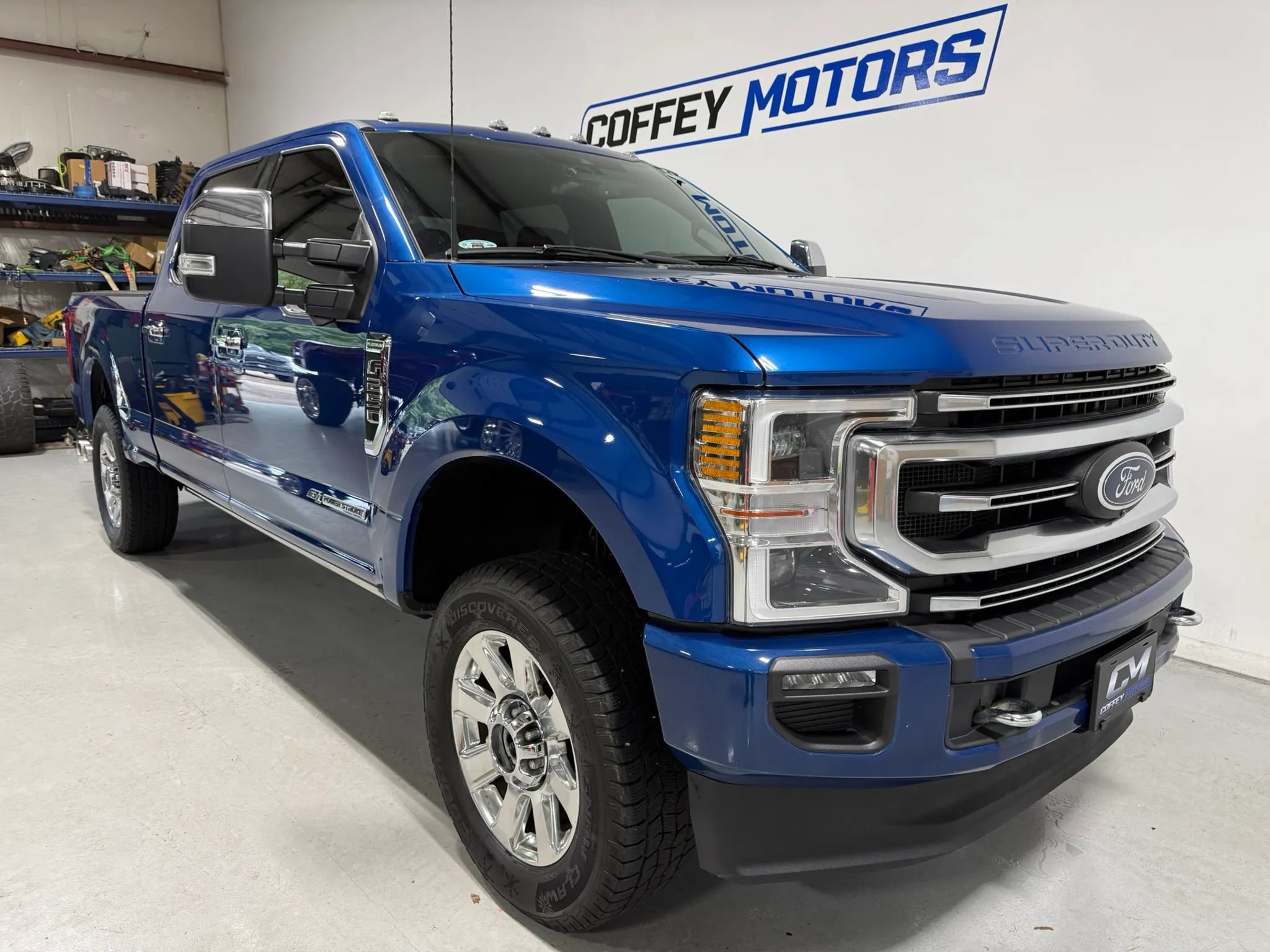 Used 2022 Ford F250 Platinum w/ FX4 Off-Road Package AWD/4WD image 8