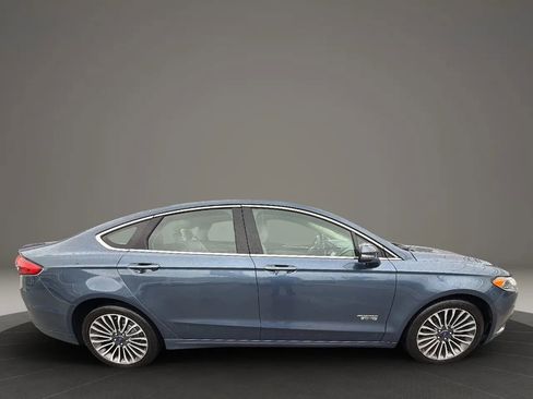 Used 2018 Ford Fusion Energi Titanium image 4