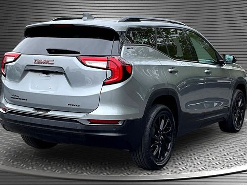 Used 2023 GMC Terrain SLT w/ Infotainment Package II AWD/4WD image 6