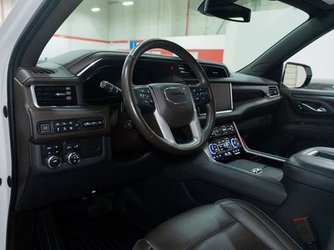 Used 2022 GMC Yukon Denali image 22
