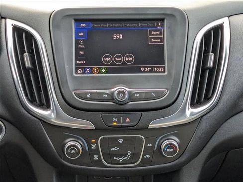 Used 2022 Chevrolet Equinox LT image 18