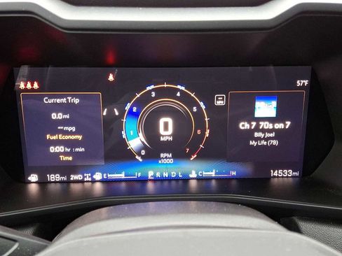 Used 2024 Chevrolet Colorado Trail Boss image 17