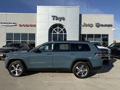 New 2026 Jeep Grand Cherokee L Limited image 42