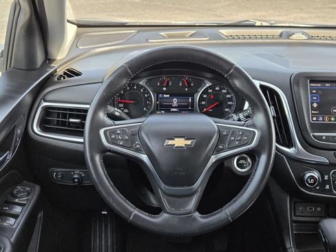 Used 2022 Chevrolet Equinox LT FWD image 21