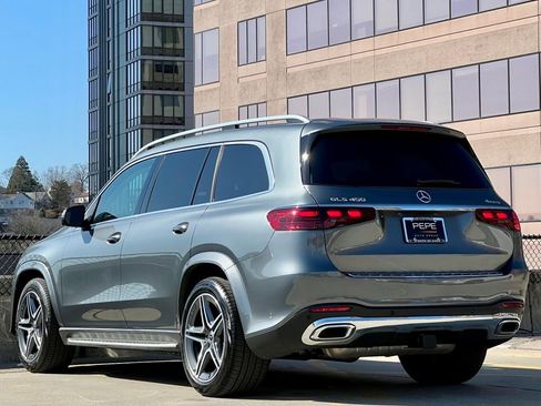 Certified 2026 Mercedes-Benz GLS 450 GLS 450 image 5