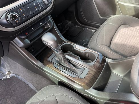 Used 2022 GMC Canyon Elevation AWD/4WD image 13