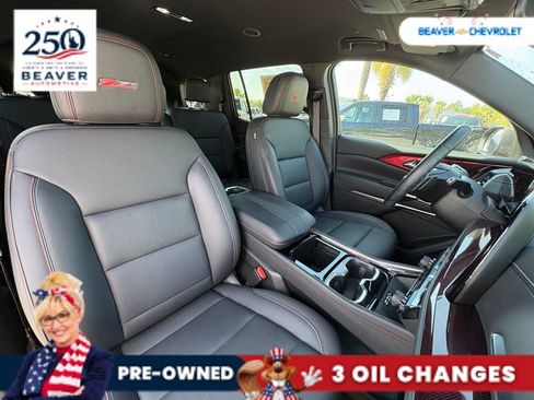 Used 2024 Chevrolet Traverse Z71 AWD/4WD image 30
