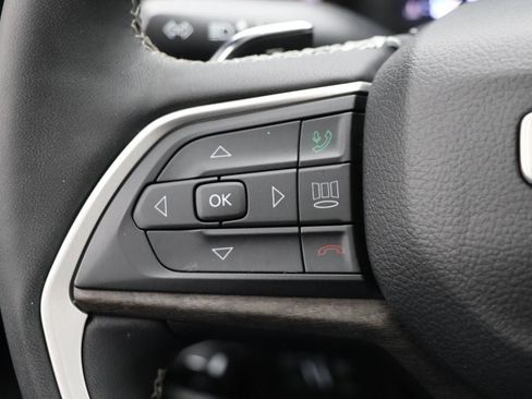 Used 2023 Jeep Grand Cherokee 4WD 4xe w/ Luxury Tech Group II image 20