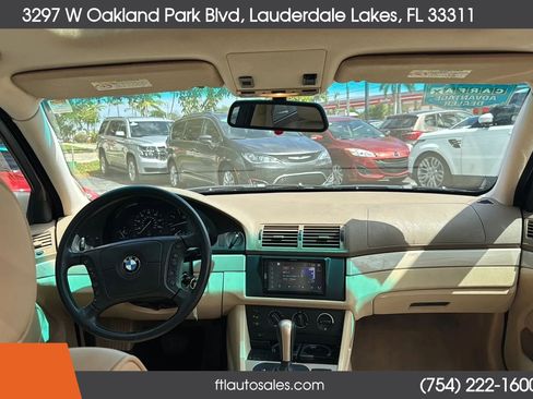 Used 2001 BMW 525i Sedan image 49