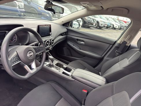 Certified 2024 Nissan Sentra SV image 23