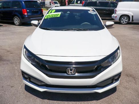 Used 2019 Honda Civic Sport image 9