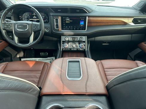 Certified 2023 GMC Yukon XL Denali Ultimate image 16