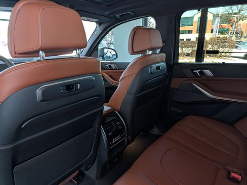 New 2026 BMW X5 xDrive40i w/ Executive Package image 14