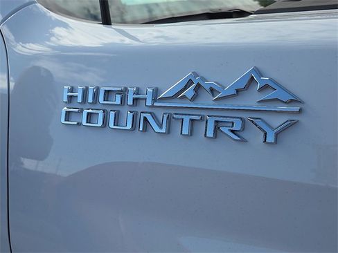 New 2025 Chevrolet Silverado 2500 High Country w/ Technology Package image 7