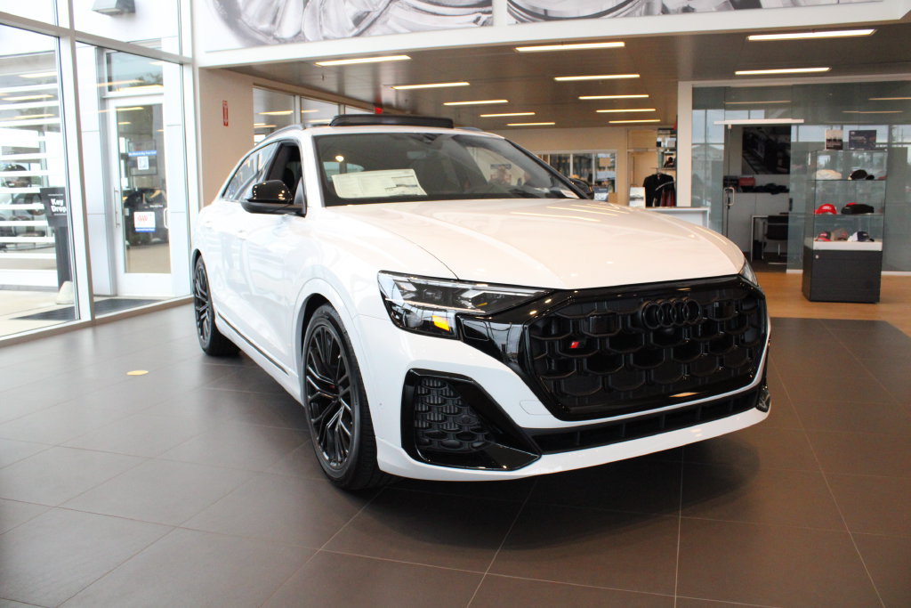 New 2026 Audi SQ8 Prestige AWD/4WD image 25
