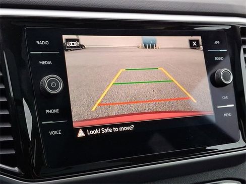 Used 2022 Volkswagen Atlas SE image 4