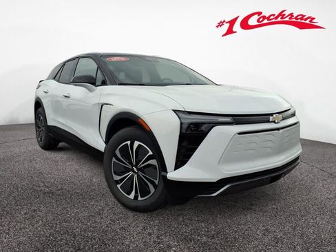 New 2025 Chevrolet Blazer EV LT image 1