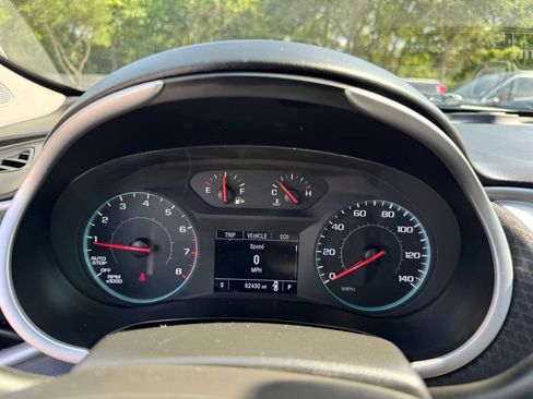 Used 2024 Chevrolet Malibu LT FWD image 21