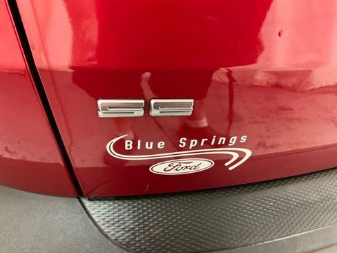 Used 2020 Ford Escape SE FWD image 7