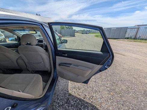 Used 2005 Toyota Prius FWD image 28