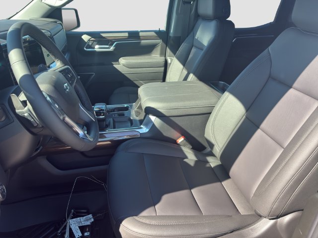 New 2026 Chevrolet Silverado 1500 RST w/ All Star Edition Plus AWD/4WD image 7